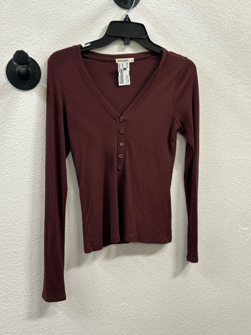 Vist Large View of Product Image Which is Used Unbranded Long Sleeve Top S-4/6