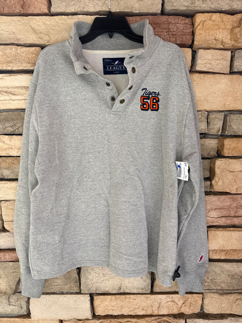 Vist Large View of Product Image Which is Used Unbranded  Lightweight Sweater L