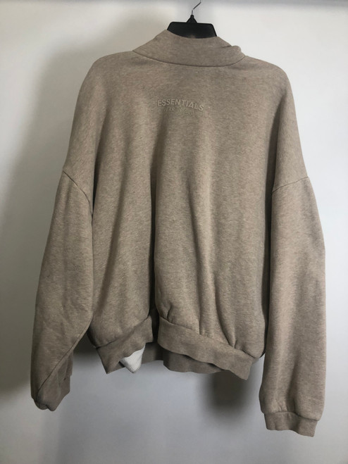 Vist Large View of Product Image Which is Used Essentials Sweatshirt L-12/14