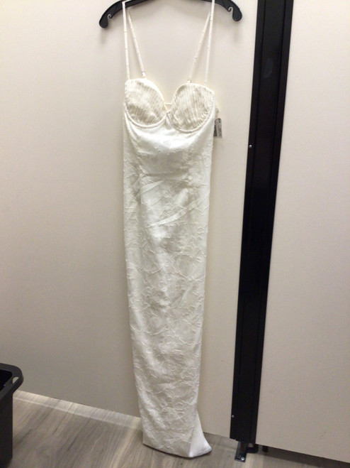 Vist Large View of Product Image Which is Used Unbranded Long Dress F L-12/14
