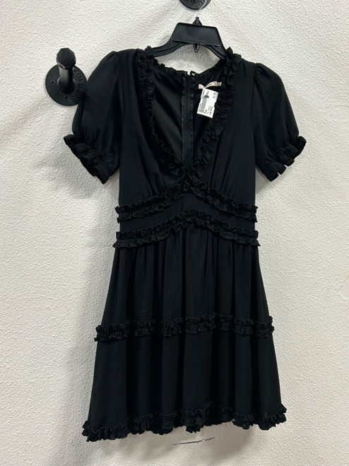 Vist Large View of Product Image Which is Used Miami Short Dress B S-4/6