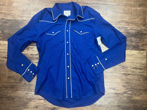Vist Large View of Product Image Which is Used Tecovas Long Sleeve Top M-8/10