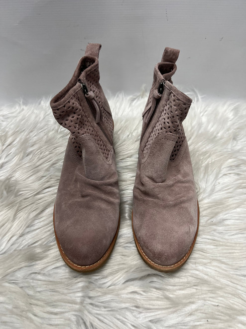 Vist Large View of Product Image Which is Used Sofft Ankle Boots 7.5