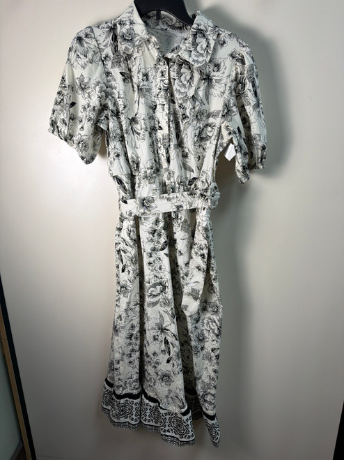 Vist Large View of Product Image Which is Used Joie Long Dress B S-4/6