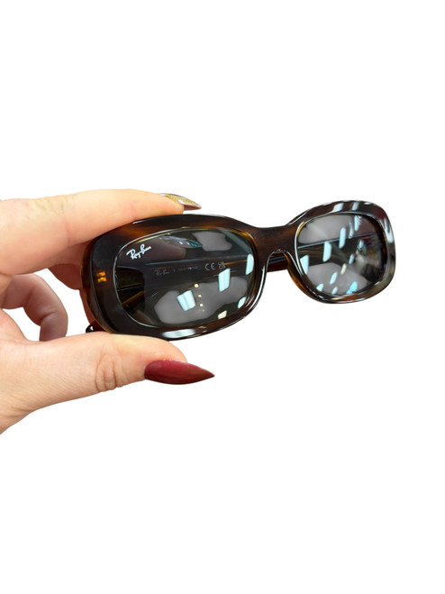 Vist Large View of Product Image Which is Used Ray-Ban Sunglasses
