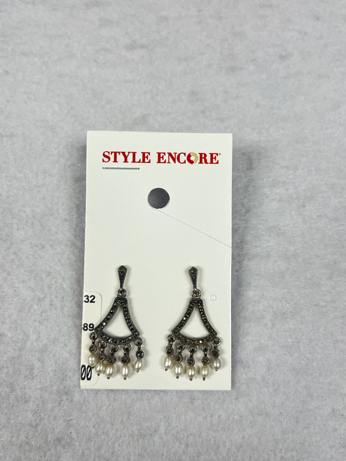 Vist Large View of Product Image Which is Used Unbranded Earrings