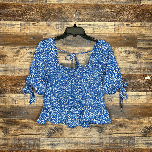 Vist Large View of Product Image Which is Used Love and Piece Collective Short Sleeve Top XL-16