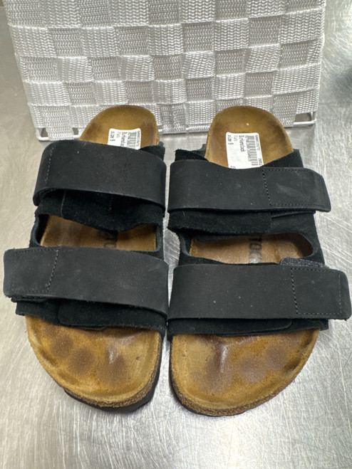 Vist Large View of Product Image Which is Used Black Birkenstock Flats 9