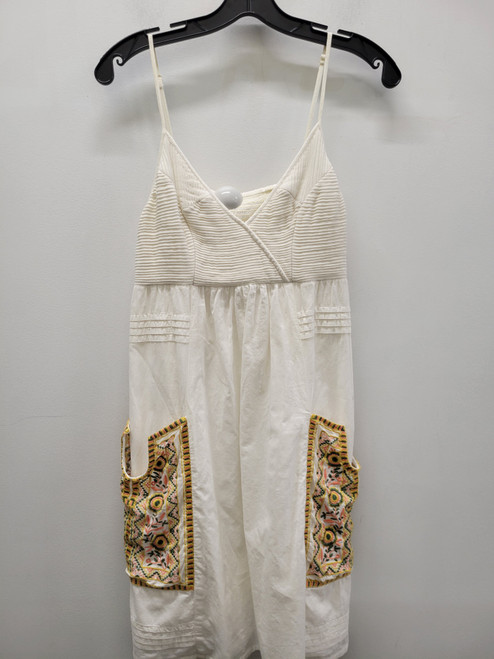 Vist Large View of Product Image Which is Used White Vanessa Virginia Short Dress B S-4/6