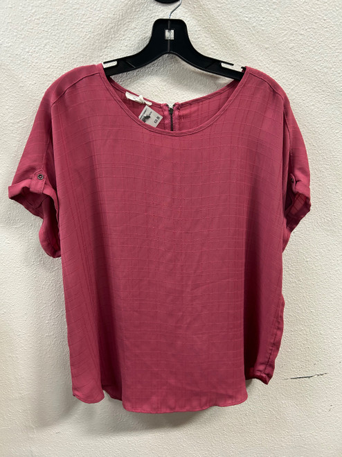 Vist Large View of Product Image Which is Used Maurices Short Sleeve Top L-12/14