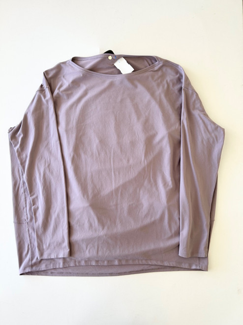 Vist Large View of Product Image Which is Used Lululemon Athletica Active Long Sleeve L-12/14
