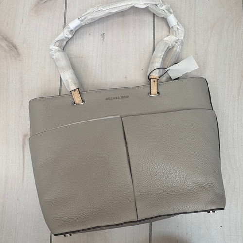Vist Large View of Product Image Which is Used Michael Michael Kors Xlarge Leather Handbag