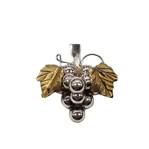 Vist Large View of Product Image Which is Used 925 Grapes Pin