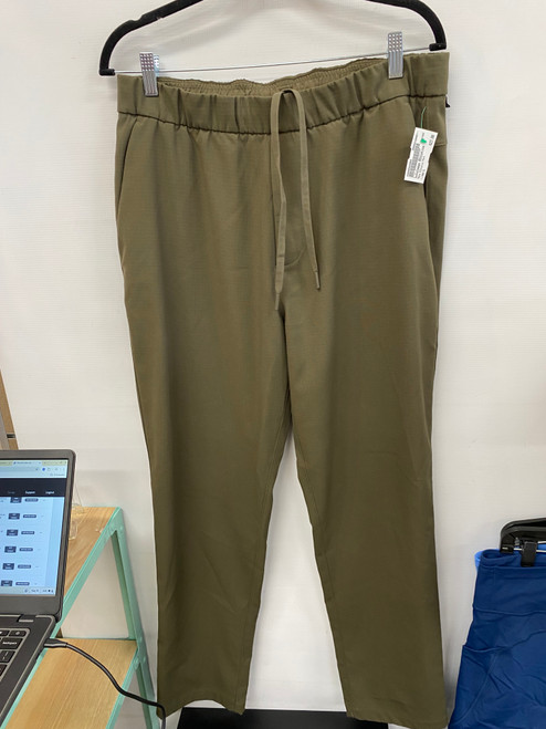 Vist Large View of Product Image Which is Used Lululemon Athletica Mens Athletic Pant L