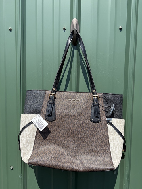 Vist Large View of Product Image Which is Used Michael Michael Kors Xlarge Leather Handbag