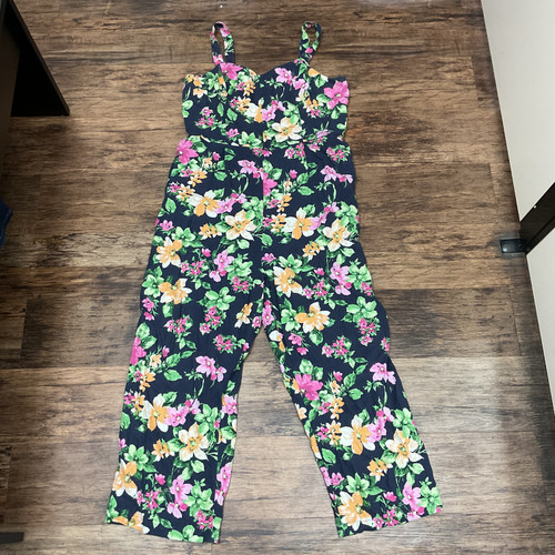 Vist Large View of Product Image Which is Used Old Navy Jumpsuit XL-16