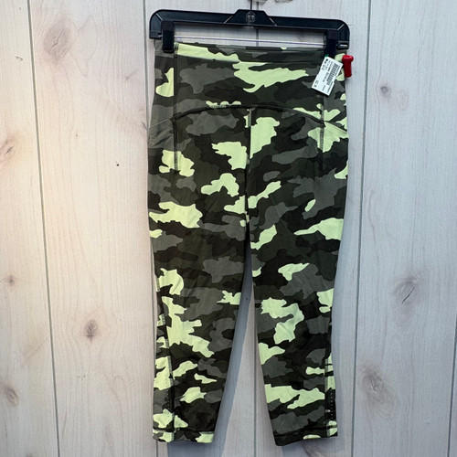Vist Large View of Product Image Which is Used Lululemon Athletica Active Capri 12-31