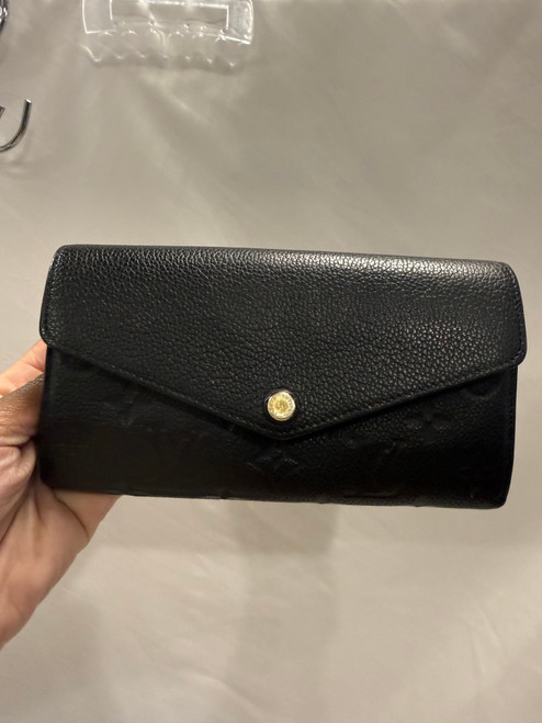 Vist Large View of Product Image Which is Used Louis Vuitton Leather Wallet