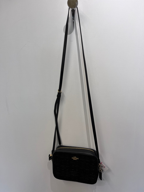 Vist Large View of Product Image Which is Used Coach Small Handbag