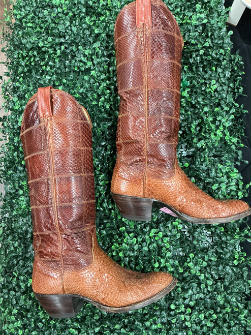 Vist Large View of Product Image Which is Used Unbranded Tall Boots 6