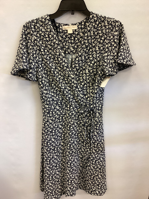 Vist Large View of Product Image Which is Used Monteau Short Dress F S-4/6