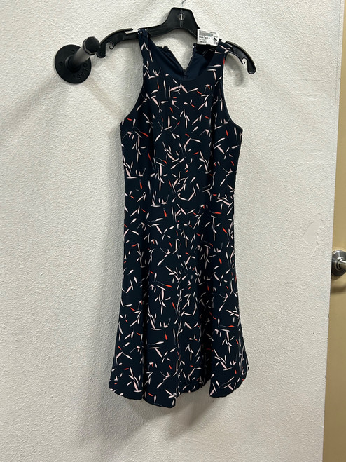 Vist Large View of Product Image Which is Used Banana Republic Short Dress B XS-0/2