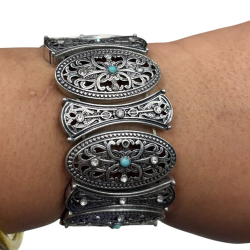Vist Large View of Product Image Which is Used Unbranded Bracelet