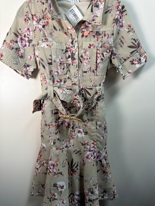 Vist Large View of Product Image Which is Used TCEC Short Dress B M-8/10