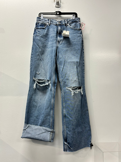 Vist Large View of Product Image Which is Used Zara Denim 10-30