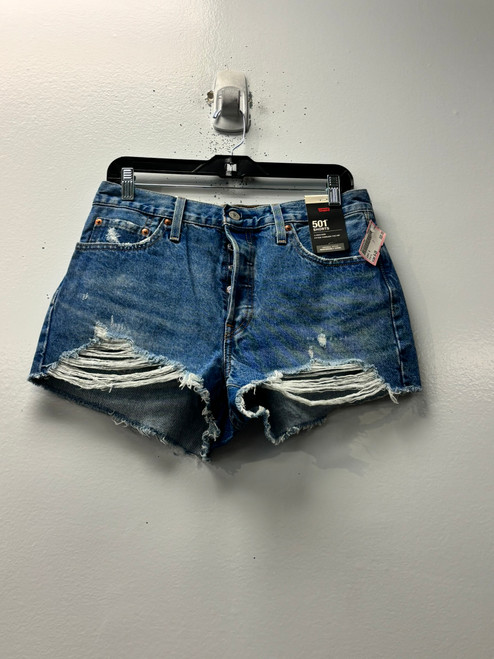Vist Large View of Product Image Which is Used Levi's Shorts 8-29