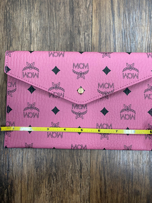 Vist Large View of Product Image Which is Used MCM Munchen Leather Wallet