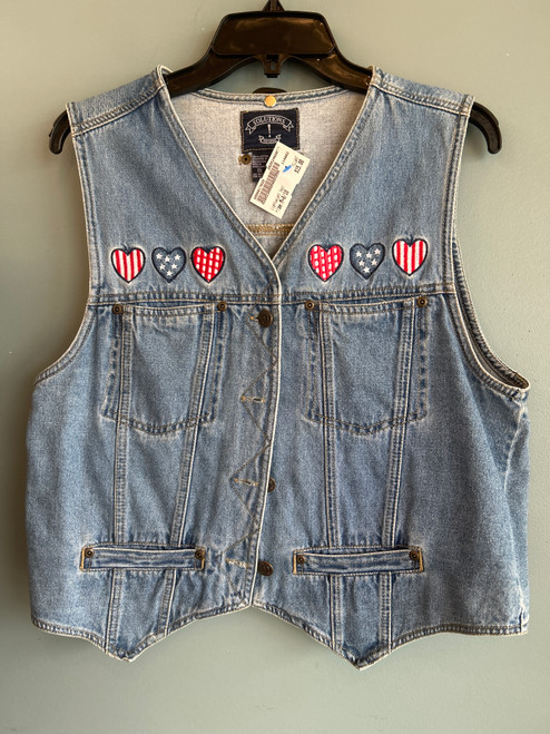 Vist Large View of Product Image Which is Used Unbranded Lightweight Vest M-8/10