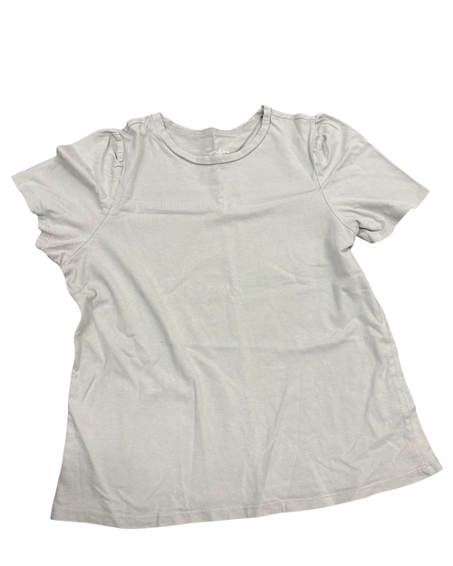 Vist Large View of Product Image Which is Gently used Suzy Shier short sleeve