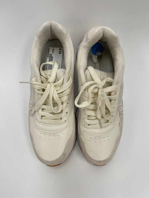 Vist Large View of Product Image Which is Used Reebok Casual Shoes 7.5