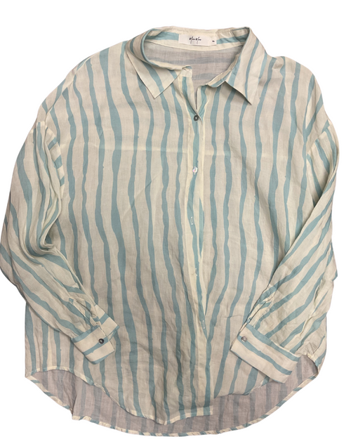Vist Large View of Product Image Which is Gently used long sleeve top