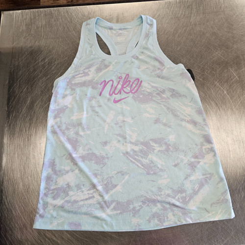Vist Large View of Product Image Which is Used Nike Active Tank Top M-8/10