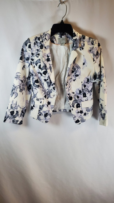 Vist Large View of Product Image Which is Used H & M Blazer S-4/6