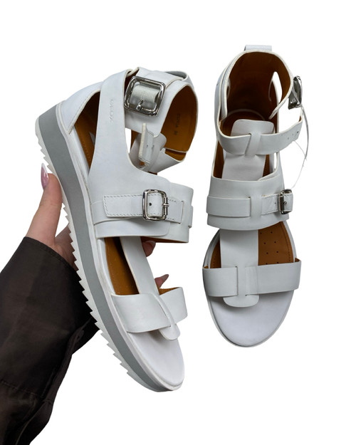 Vist Large View of Product Image Which is Used Geox Flats 7.5
