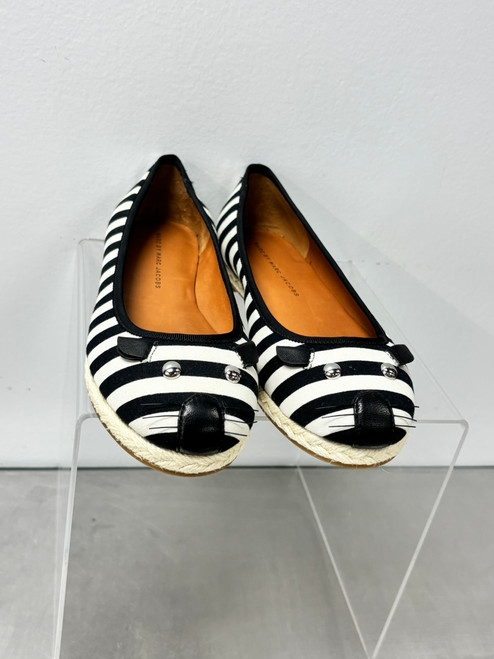 Vist Large View of Product Image Which is Used Marc By Marc Jacobs Flats 6.5
