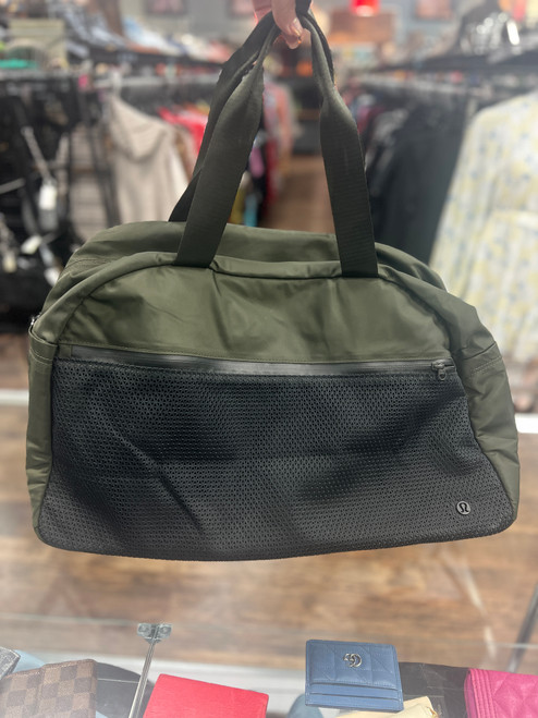 Vist Large View of Product Image Which is Used Lululemon Athletica Xlarge Handbag