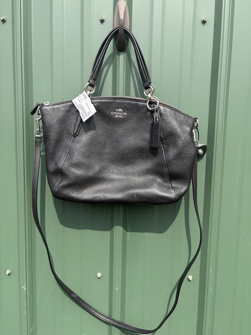 Vist Large View of Product Image Which is Used Coach Large Leather Handbag