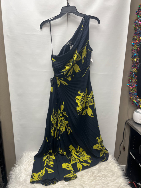 Vist Large View of Product Image Which is Used Nicole Miller Long Dress F S-4/6