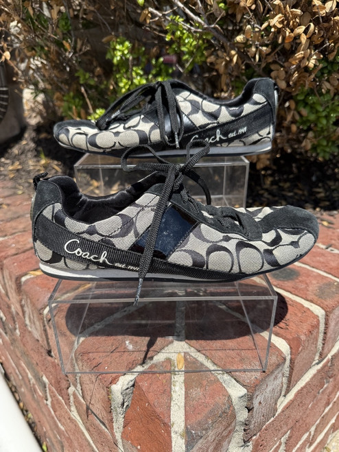 Vist Large View of Product Image Which is Used Coach Sneakers 8