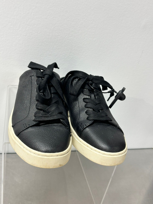 Vist Large View of Product Image Which is Used Frye Casual Shoes 8