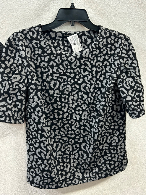 Vist Large View of Product Image Which is Used Banana Republic Short Sleeve Top XS-0/2