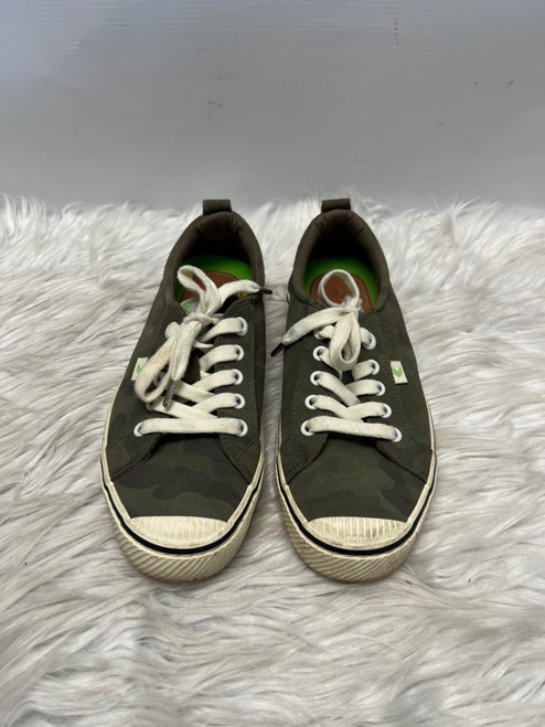 Vist Large View of Product Image Which is Used Unbranded Casual Shoes 8