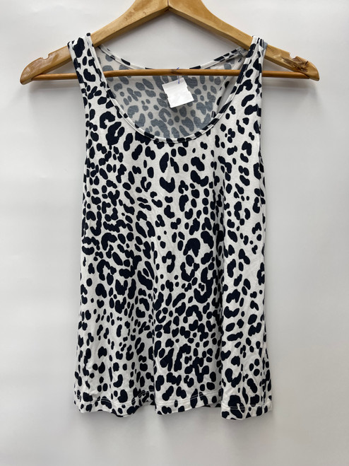 Vist Large View of Product Image Which is Used Unbranded Tank Top S-4/6