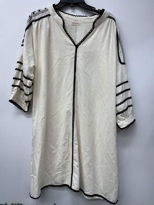 Vist Large View of Product Image Which is Used Unbranded Short Dress F L-12/14