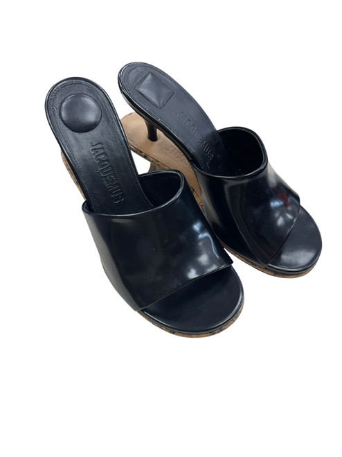 Vist Large View of Product Image Which is Used Jacquemus Low Heels 7