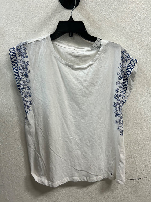 Vist Large View of Product Image Which is Used Tommy Hilfiger T-Shirt M-8/10